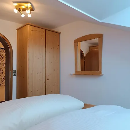 Panorama-almenrausch Mit Hallenbad & Sauna - Gratis Oepnv * Fischen im Allgaeu