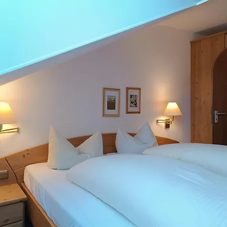 Panorama-almenrausch Mit Hallenbad & Sauna - Gratis Oepnv Apartment Fischen im Allgaeu